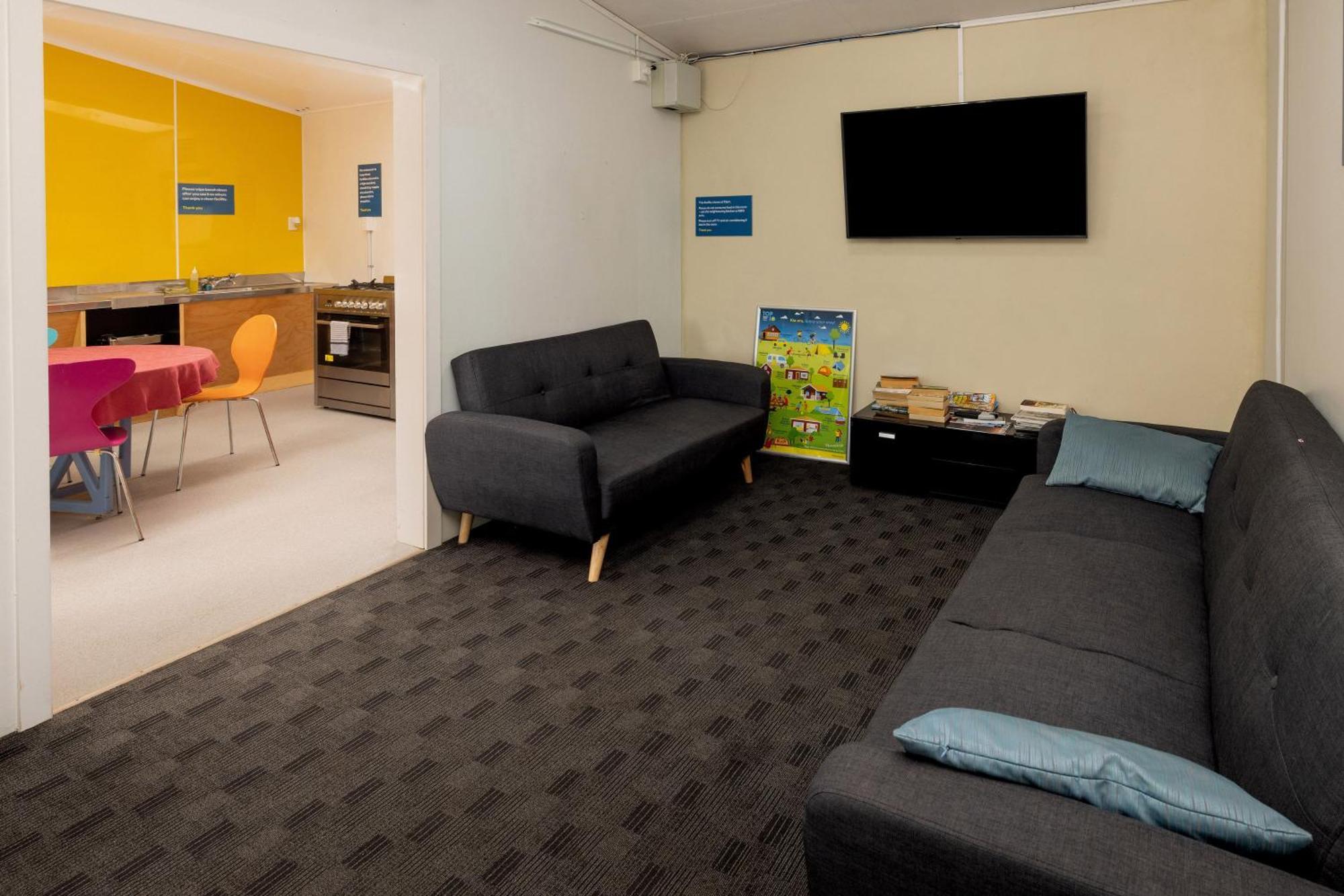 Holiday park 10 & 4*