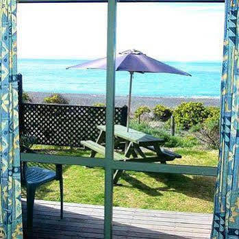 10 & Holiday park Napier